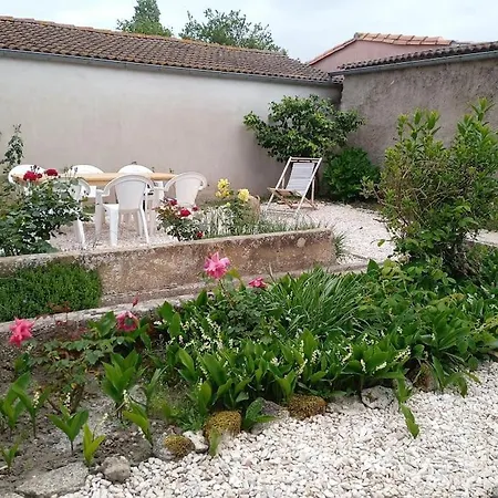 Dom wakacyjny Rochefort, Charentaise 3 A 7 Personnes, 3 Etoiles