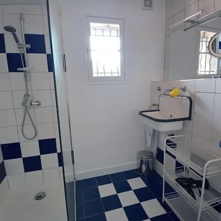 Rochefort, Charentaise 3 A 7 Personnes, 3 Etoiles *